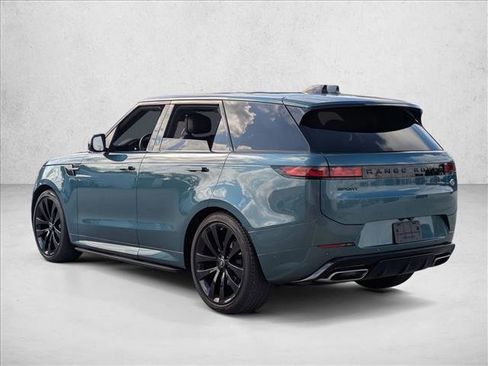 Used 2023 Land Rover Range Rover Sport SE Dynamic image 7
