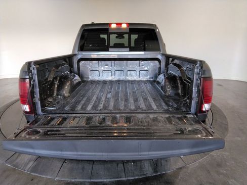 Used 2022 RAM 1500 Classic Warlock image 9