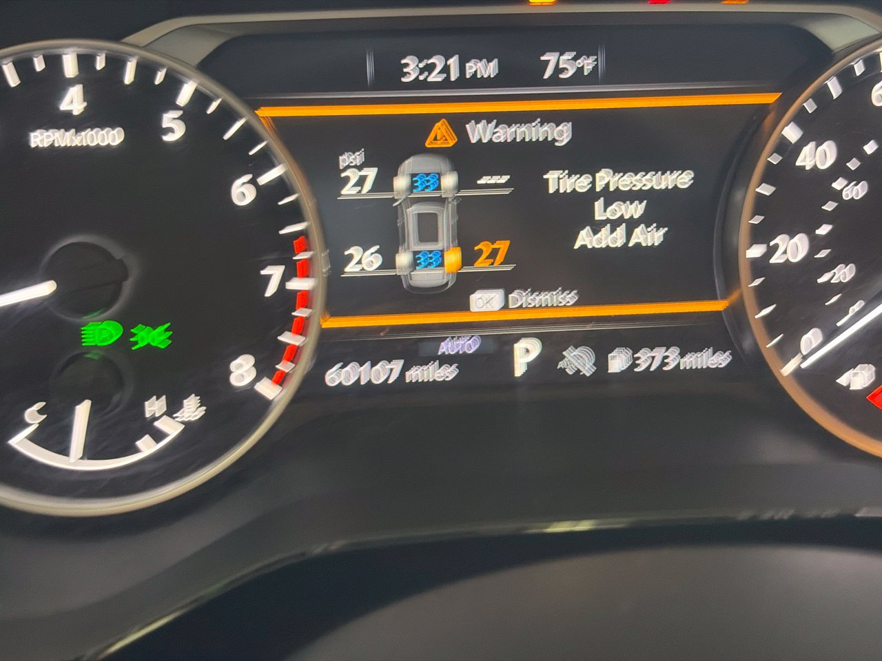 Used 2025 Nissan Pathfinder SV AWD/4WD image 11