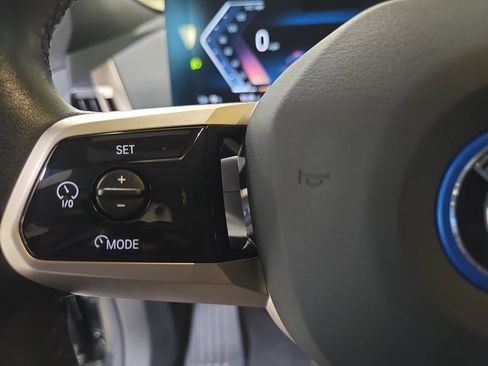 Used 2023 BMW iX xDrive50 w/ Sport Package image 20