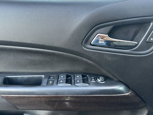 Used 2018 GMC Canyon SLE w/ SLE Convenience Package image 11