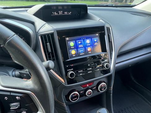 Used 2023 Subaru Crosstrek 2.0i Premium image 22