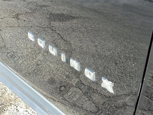 Used 2022 Chevrolet Equinox LT image 39