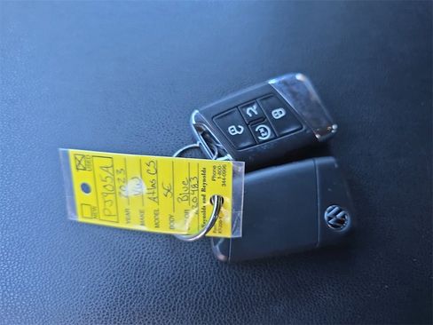 Used 2023 Volkswagen Atlas Cross Sport SE w/ Black Wheel Package image 36