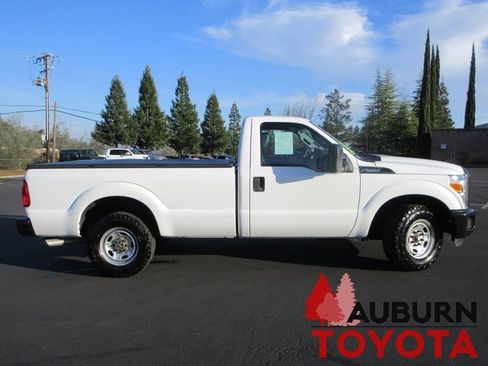 Used 2016 Ford F250 XL image 3