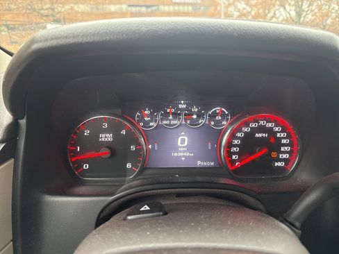 Used 2015 GMC Yukon XL Denali w/ Touring Package image 10