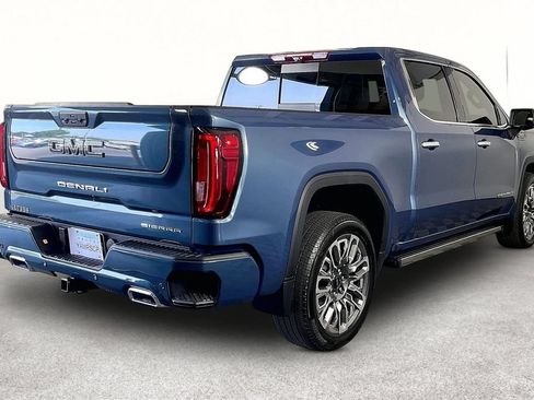Used 2025 GMC Sierra 1500 Denali Ultimate AWD/4WD image 4