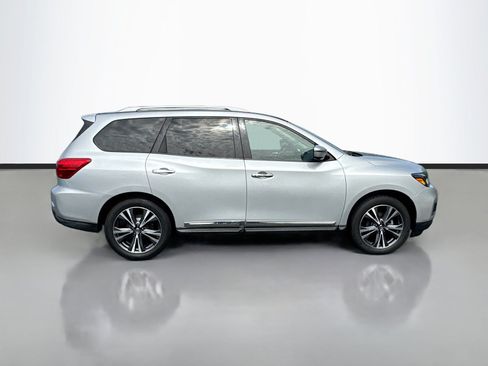 Used 2020 Nissan Pathfinder Platinum AWD/4WD image 8