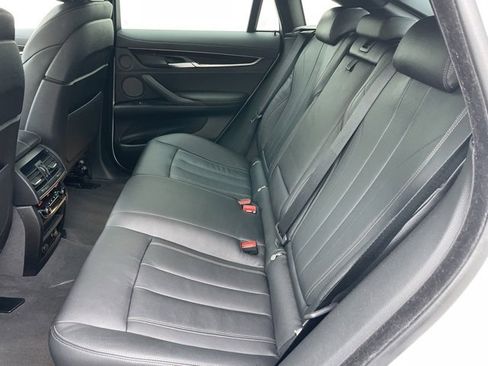 Used 2019 BMW X6 xDrive35i w/ Premium Package image 7