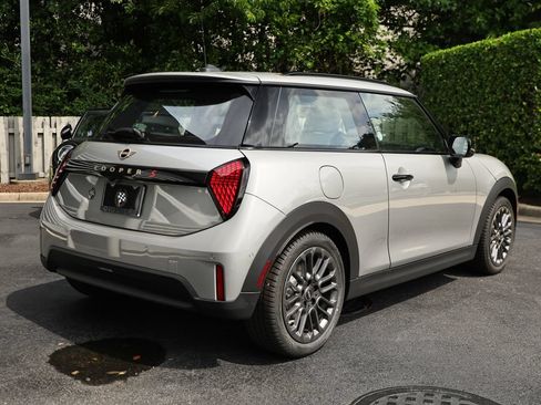 New 2026 MINI Cooper S FWD image 7