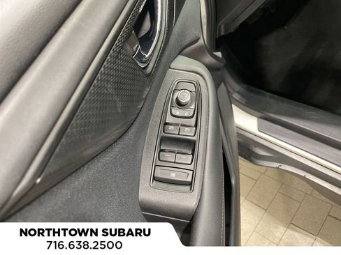 Used 2022 Subaru Outback Premium image 22