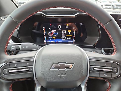 Used 2023 Chevrolet Colorado Z71 w/ Z71 Convenience Package 2 image 11