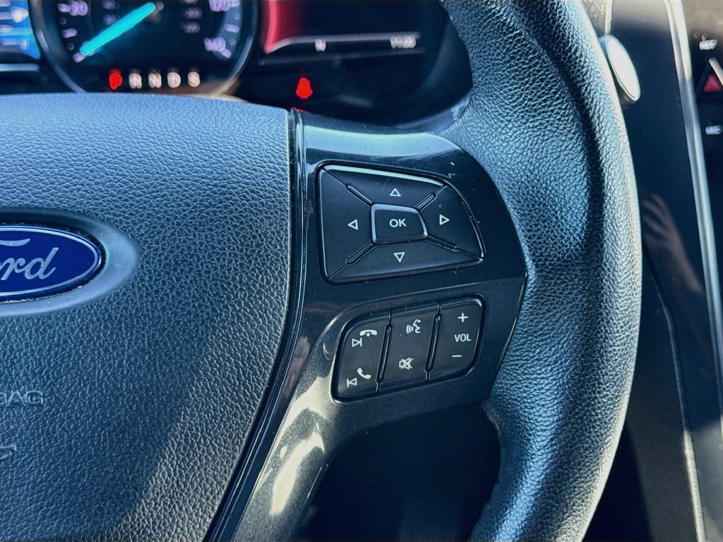 Used 2018 Ford Explorer XLT w/ Equipment Group 202A FWD image 20
