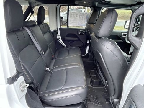 Used 2024 Jeep Wrangler Unlimited Sahara w/ Safety Group image 38