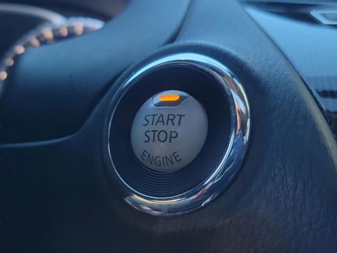 Used 2019 INFINITI QX60 Luxe w/ Essential Package image 16