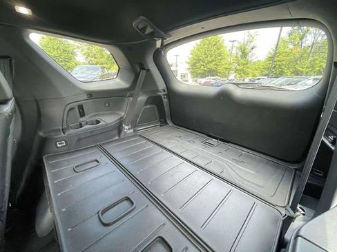 Used 2024 Honda Pilot TrailSport image 18