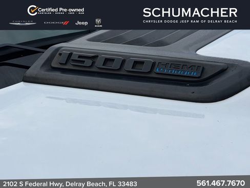 Used 2023 RAM 1500 Laramie AWD/4WD image 11