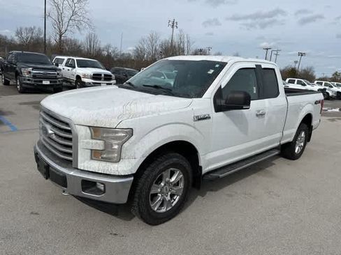 Used 2017 Ford F150 XLT w/ Equipment Group 302A Luxury image 2