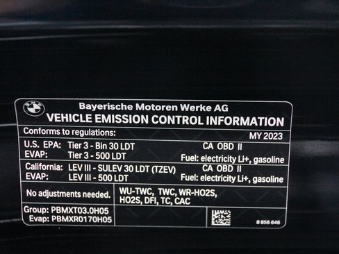 Certified 2023 BMW X5 xDrive45e w/ M Sport Package image 28