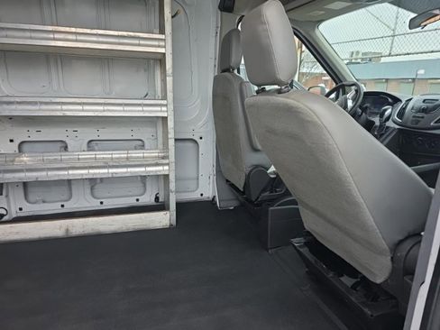 Used 2015 Ford Transit 250 130 Medium Roof image 16