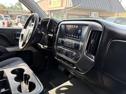 Used 2018 Chevrolet Silverado 1500 LT w/ All Star Edition AWD/4WD image 21