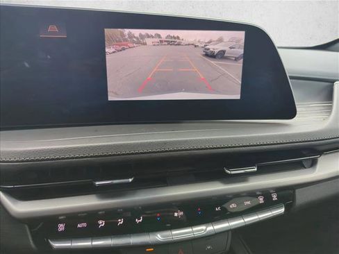 Used 2024 Cadillac XT4 Premium Luxury image 20