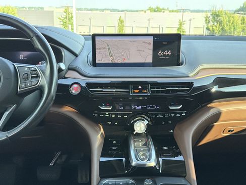 Certified 2024 Acura MDX SH-AWD w/ Technology Package image 30