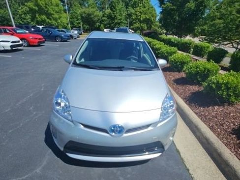 Used 2015 Toyota Prius Two FWD image 6
