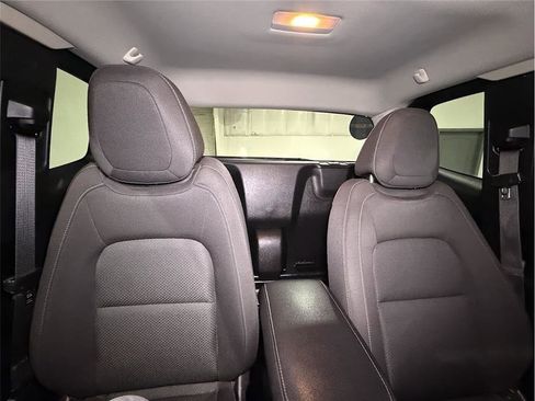 Used 2022 Chevrolet Colorado LT w/ Fleet Safety Package image 24