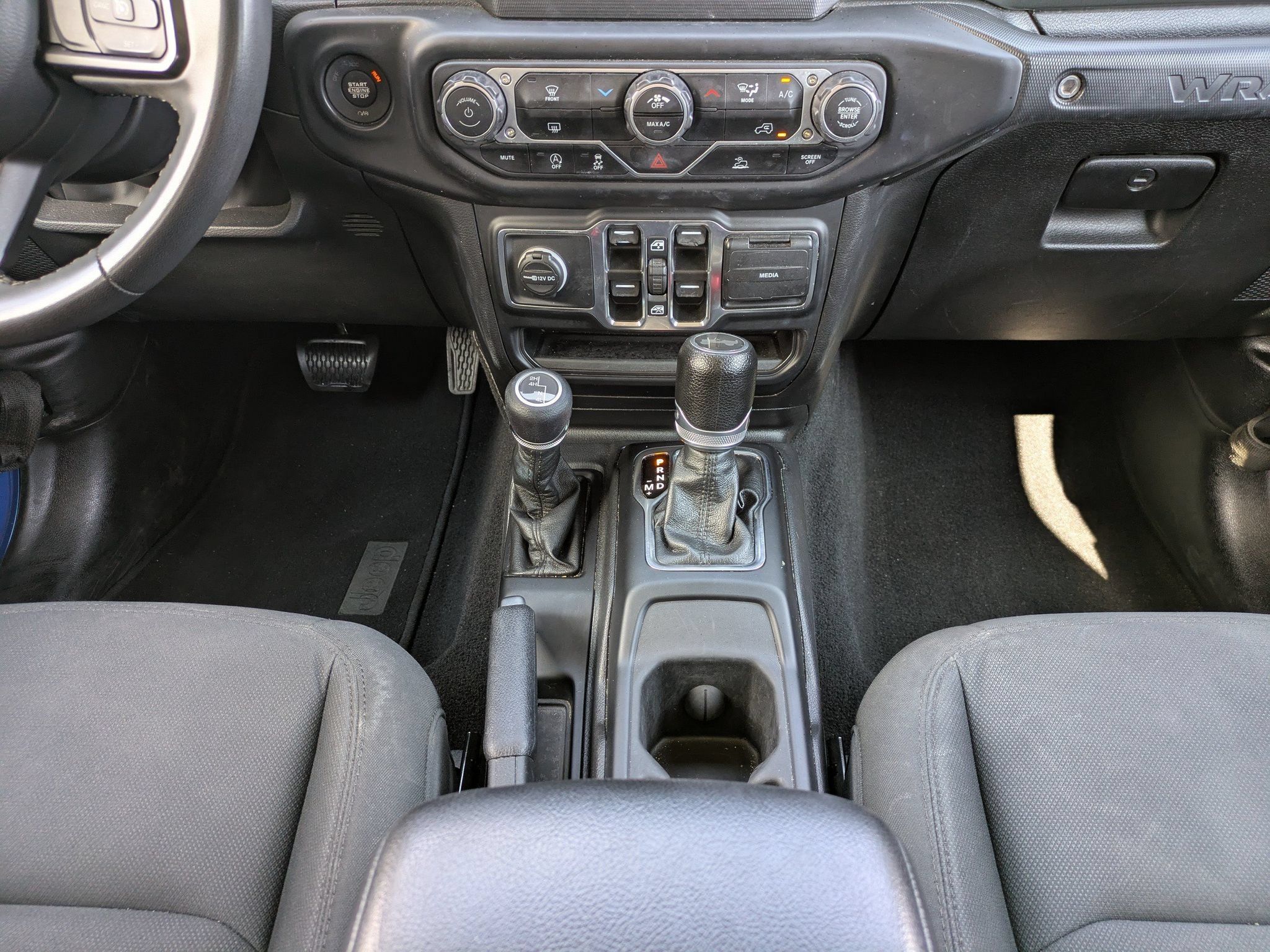 Used 2023 Jeep Wrangler Unlimited Sport AWD/4WD image 20
