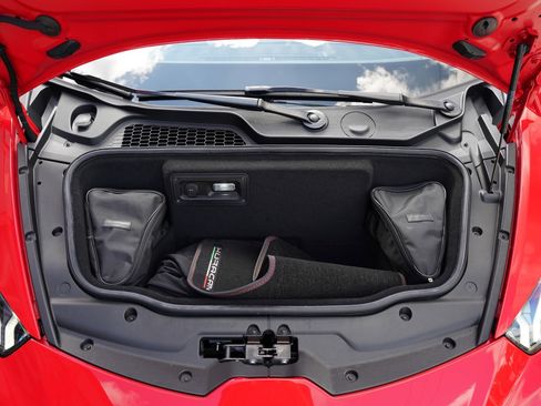 Used 2019 Lamborghini Huracan LP 580-2 image 14