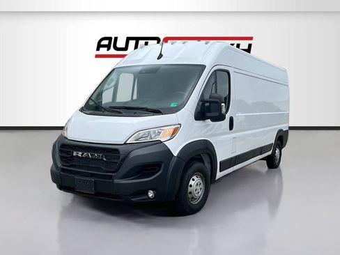 Used 2023 RAM ProMaster 2500 w/ Safety Group FWD image 3