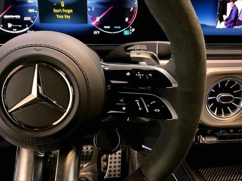Used 2025 Mercedes-Benz G 63 AMG 4MATIC image 24