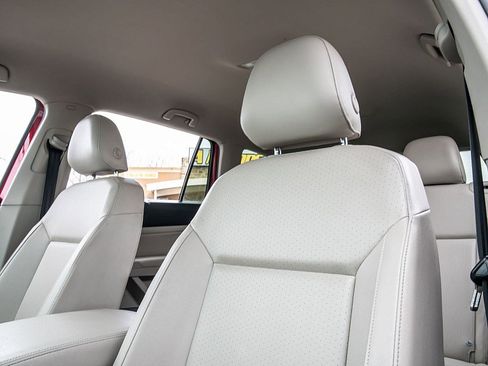 Used 2018 Volkswagen Atlas SE image 26