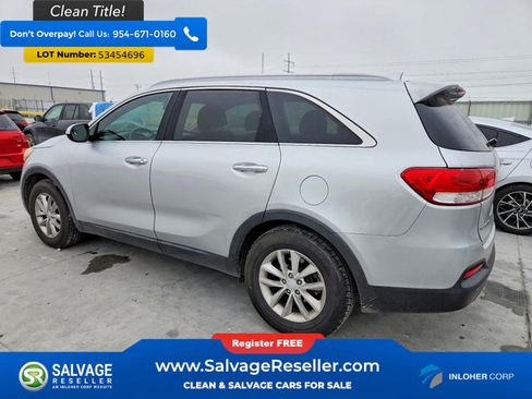 Used 2017 Kia Sorento FWD w/ LX Convenience Package image 3