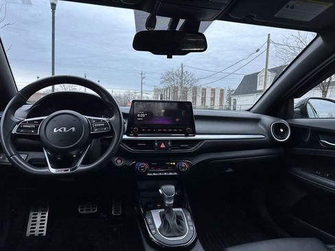 Certified 2024 Kia Forte GT-Line w/ GT-Line Premium Package image 3