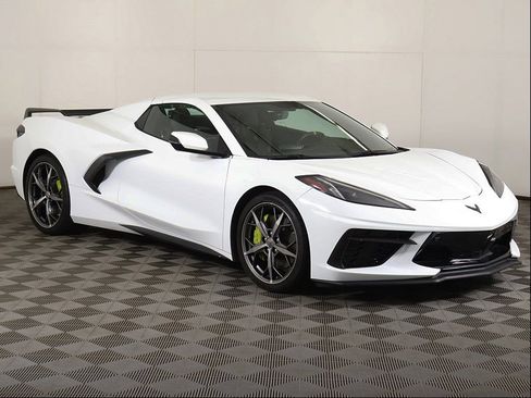 Used 2021 Chevrolet Corvette Stingray Premium Conv w/ 3LT image 2