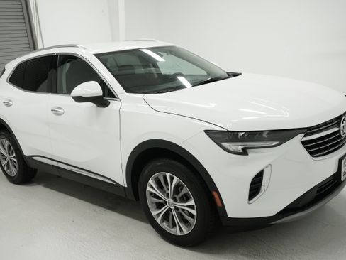 Used 2022 Buick Envision Preferred image 3