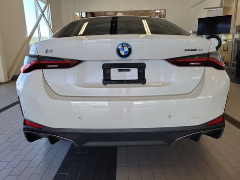 Used 2023 BMW i4 eDrive40 w/ Premium Package RWD image 6