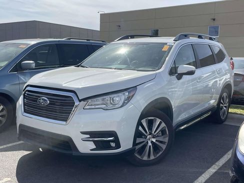 Used 2020 Subaru Ascent Limited w/ Technology Package image 2