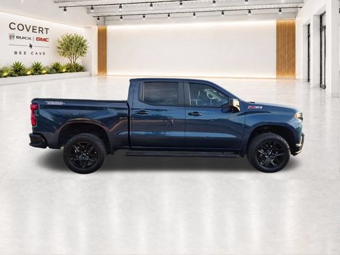 Used 2021 Chevrolet Silverado 1500 LT Trail Boss w/ Convenience Package II AWD/4WD image 14