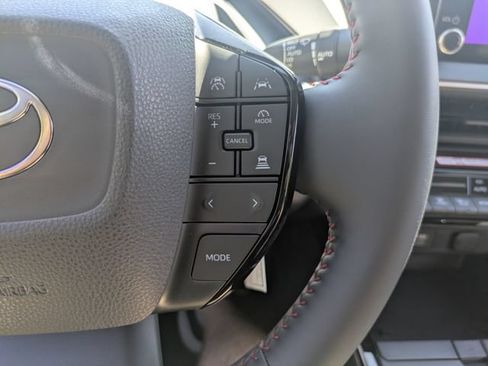 New 2027 Toyota Prius Plug-In Hybrid FWD image 25
