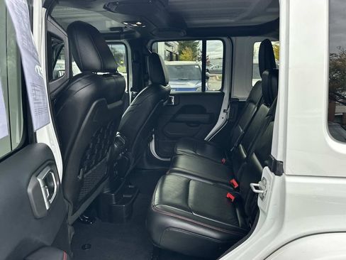 Used 2019 Jeep Wrangler Unlimited Rubicon image 24