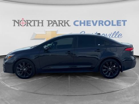 Used 2024 Toyota Corolla SE FWD image 6