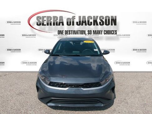 Certified 2024 Kia Forte LXS FWD image 3