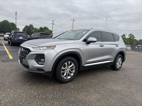 Used 2020 Hyundai Santa Fe SE FWD image 1