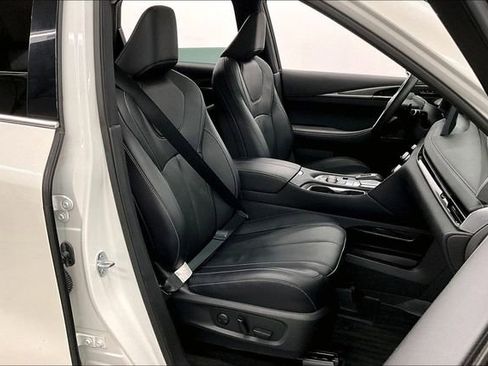 Used 2024 INFINITI QX60 Luxe AWD/4WD image 8
