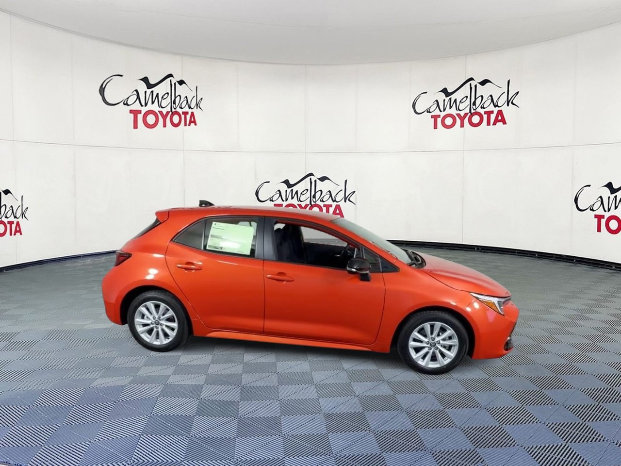 New 2027 Toyota Corolla SE FWD image 4