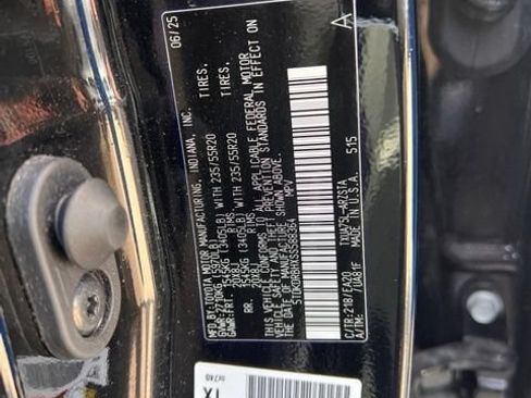 Used 2025 Toyota Highlander XSE AWD/4WD image 7
