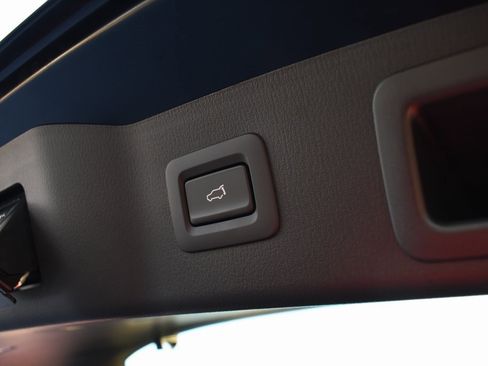 New 2025 MAZDA CX-5 Signature image 12